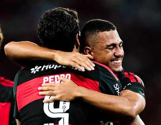 Vivendo ótima fase no Flamengo, atacantes estão de volta à Seleção Brasileira –