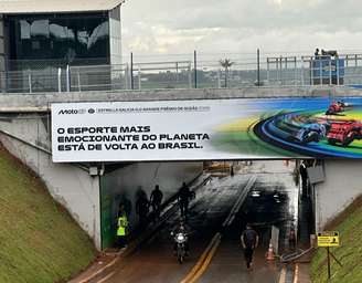 Chuva atrasa programação do GP do Brasil