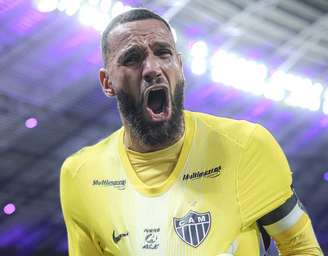 Everson foi decisivo mais uma vez –