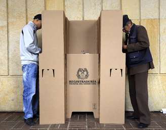 <p>Colombianos votaram para escolher o próximo presidente do país neste domingo</p>