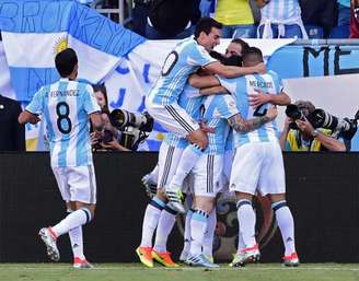 
                        
                        
                    Argentina aproveitou erros venezuelanos e venceu com soberania (Foto: ALFREDO ESTRELLA/AFP)