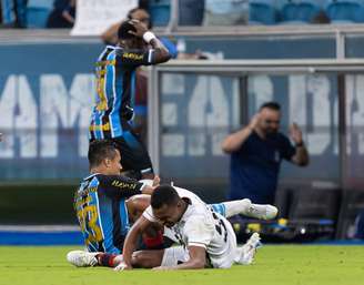 Marlon quebrou a perna