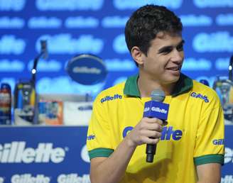 <p>Oscar saiu cedo do São Paulo, mas disse que mau momento do time entristece todo o futebol brasileiro</p>
