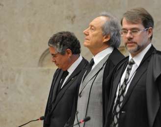 Os ministros do Supremo Tribunal Federal (STF) Marco Aurélio, Ricardo Lewandowski e Dias Toffoli, durante julgamento dos recursos dos condenados no processo do mensalão
