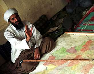 <p>Osama Bin Laden foi morto durante uma operação da SEALs no Paquistão</p>