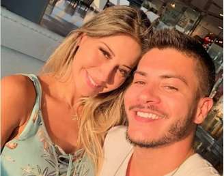 Maíra Cardi e Arthur Aguiar se casaram em 2017 e, após um período separados, reataram em 2021.