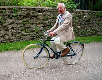 Príncipe Charles em Tetbury
 10/6/2021   Arthur Edwards/Pool via REUTERS