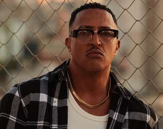 Mano Brown, um dos maiores artistas nacionais. Suas letras transformam as lutas do povo preto e pobre em poesia revolucionária