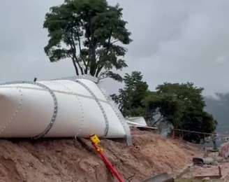 Reservatório da Sabesp se rompe e deixa um morto e sete feridos em Mairiporã