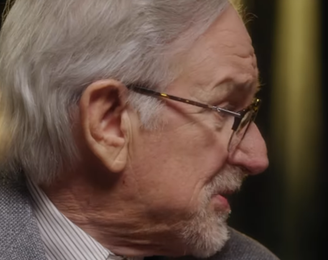 O dia em que Steven Spielberg foi expulso do set por Alfred Hitchcock