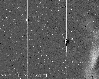 <b>25 de novembro</b> - O Observatório de Relações Terrestres e Solares (Stereo, na sigla em inglês), que monitora o cometa Ison, registrou a movimentação do corpo celeste em seu trajeto em direção ao Sol durante os dias 20 e 22 de novembro. Na imagem, além da Terra e do planeta Mercúrio, o cometa Encke também pode ser visto em movimento no centro do cenário. O Sol está fora do campo de visão da câmera, mas sua presença é notada pelo intenso fluxo de vento solar movendo-se pelo espaço a partir da direita.