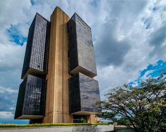 O Banco Central decretou a liquidação extrajudicial da Frente Corretora de Câmbio.