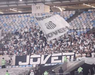 Torcida do Santos no Maracanã 