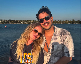 Matheus Silveira e a esposa, Hannah; ele foi preso pelo ICE durante entrevista para obtenção da residência permanente nos EUA