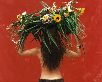 Anitta na capa de Equilibrivm 