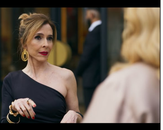 Deborah Evelyn como Carmita em “Quem Ama Cuida” 