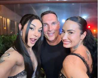 Pabllo Vittar e Demi Lovato se encontram no Rio e ensaiam para possível participação no Rock in Rio