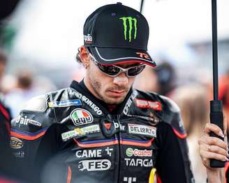 Bezzecchi ocasionou acidente com Marc Márquez na Indonésia