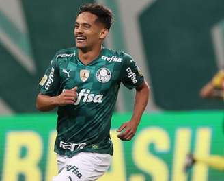 Gustavo Scarpa é o líder de assistências do Brasileirão (Foto: Cesar Greco/Ag. Palmeiras)