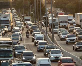 Segundo pesquisa, motoristas acham que áreas urbanas são mais perigosas do que estradas