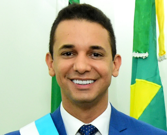 O prefeito de Mossoró, Allyson Bezerra (União), está entre os alvos da operação