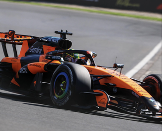 Oscar Piastri lidera TL2 em casa