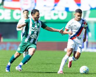 Chapecoense e Bahia empatam na Arena Condá 