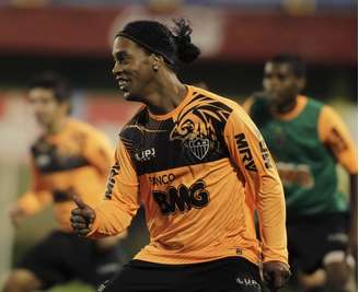 <p>Clube regido por Ronaldinho supera Olimpia em quase sete mil qulômetros</p>