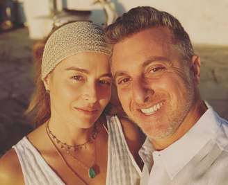 Luciano Huck e Angélica comemoram 16 anos de casados 