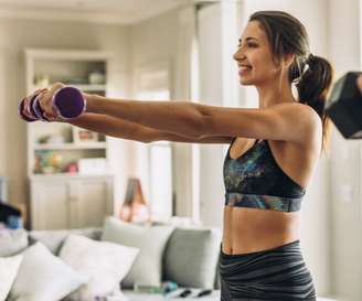 Fazer musculação em casa também é possível –