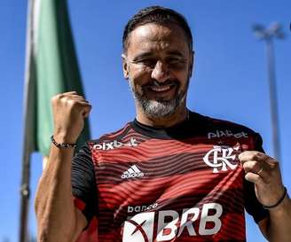 Vítor Pereira está sob forte pressão no Fla