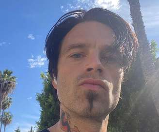 Sebastian Stan comenta impressões sobre 'Batman: Parte 2'.