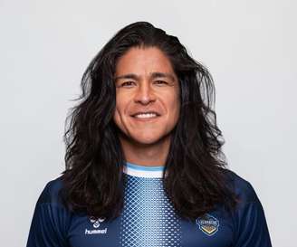 Cristo Fernández, o Dani Rojas de "Ted Lasso", estreia como jogador profissional de futebol