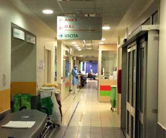 Sistema de saúde italiano está à beira do colapso por causa do novo coronavírus