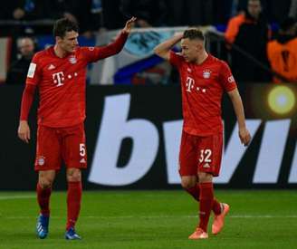 Kimmich marcou o gol da vitória do Bayern (Foto: SASCHA SCHUERMANN / AFP)