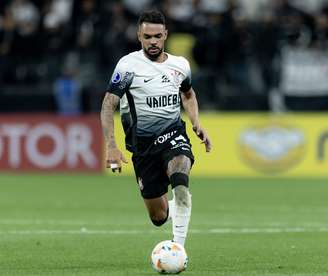 Após empate fora de casa pelo Brasileirão, Raniele analisa resultado de forma positiva para o Corinthians: 'valorizar o ponto': 'valorizar o ponto'. 