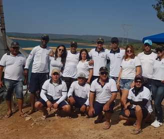 Equipe da Gilson passeios náuticos, que faz o turismo em Capitólio-MG