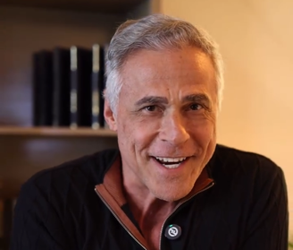 Oscar Magrini em vídeo publicado nas redes sociais