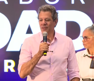 Fernando Haddad (PT) faz discurso em São Paulo após derrota para Tarcísio de Freitas (Republicanos)