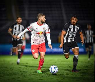Eduardo Sasha, jogador do Red Bull Bragantino. 