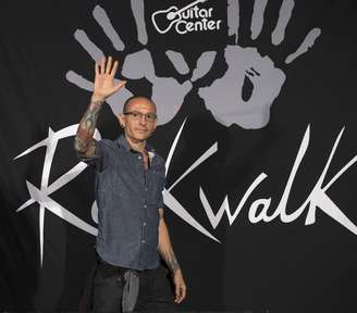 Chester Bennington, vocalista do Linkin Park, em cerimônia em Los Angeles
18/06/2014 REUTERS/Mario Anzuoni