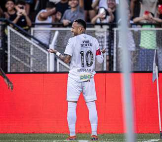 Neymar em gol olímpico - 