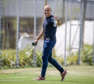 Júlio Cesar éo novo gerente de futebol do Corinthians 
