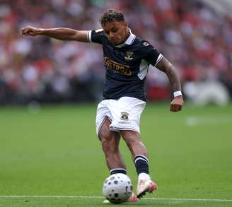 Dean James, jogador do Go Ahead Eagles, da Holanda, foi o pivô da investigação do escândalo de passaporte do Campeonato Holandês 