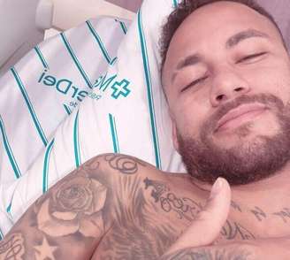 Neymar fez cirurgia em hospital de Belo Horizonte