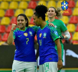 Brasil goleia equipe feminina de Futsal do Equadro