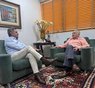 O senador Aécio Neves com o ex-presidente Michel Temer em encontro nesta sexta-feira, 20.