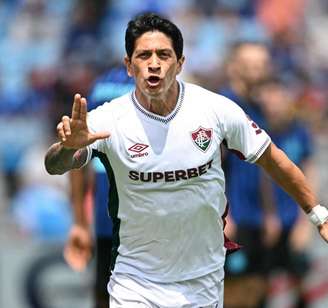 Cano fez o primeiro gol da partida