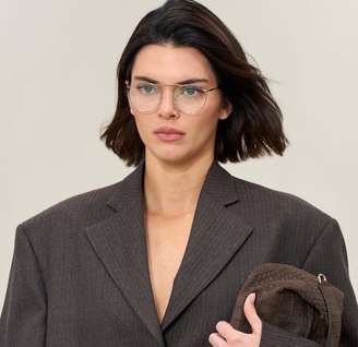 Kendall Jenner para Calvin Klein 
