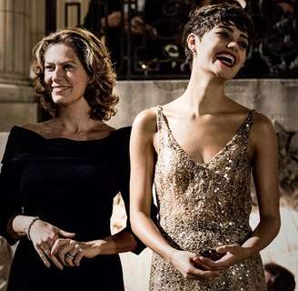 <p>Patricia Pillar e Sophie Charlotte em cena da trama</p>